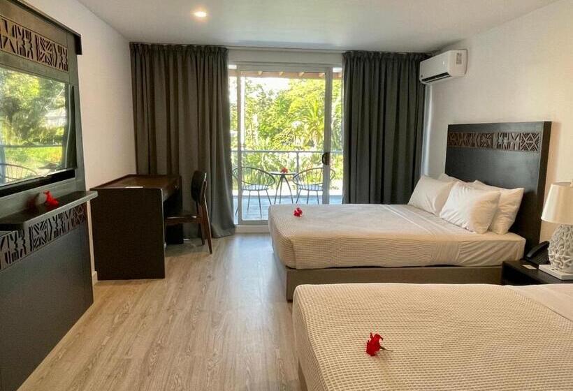 ガーデンビュースーペリアールーム, The Pearl South Pacific Resort, Spa & Golf Course