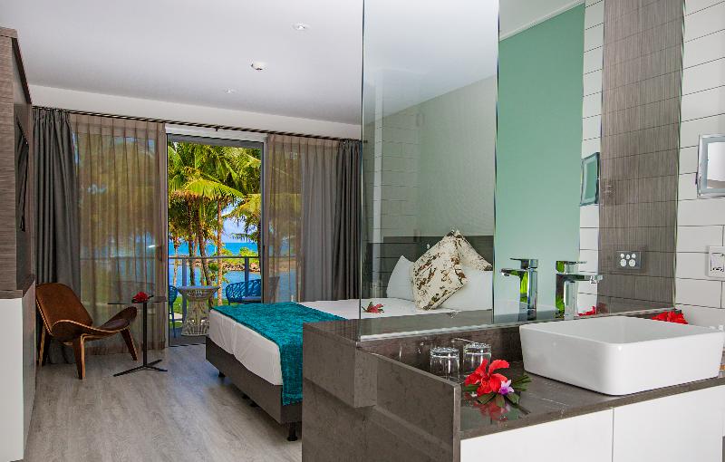 オーシャンビューのプレミアムルーム。, The Pearl South Pacific Resort, Spa & Golf Course