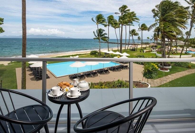 オーシャンビュースーペリアールーム, The Pearl South Pacific Resort, Spa & Golf Course