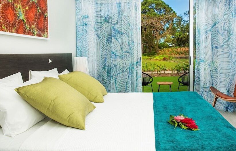 庭の見えるプレミアムルーム, The Pearl South Pacific Resort, Spa & Golf Course