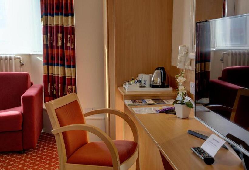 غرفة قياسية, Crewe Arms