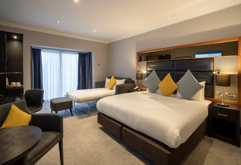 Perhehuone, Felbridge Gatwick Hotel & Spa