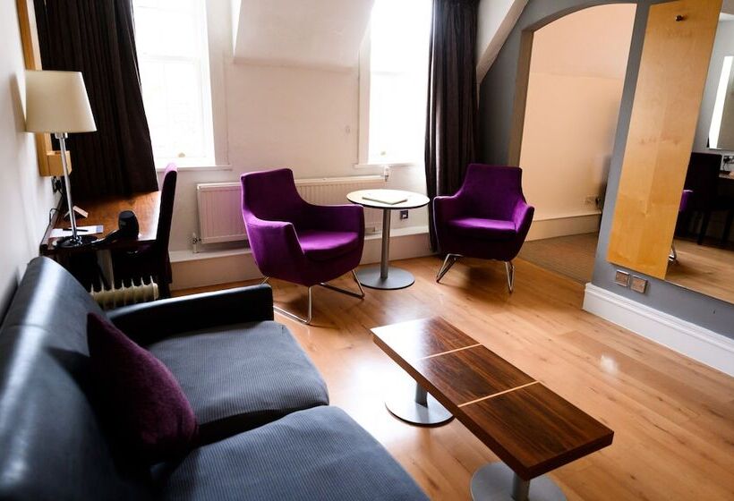 豪华房间, The Angel