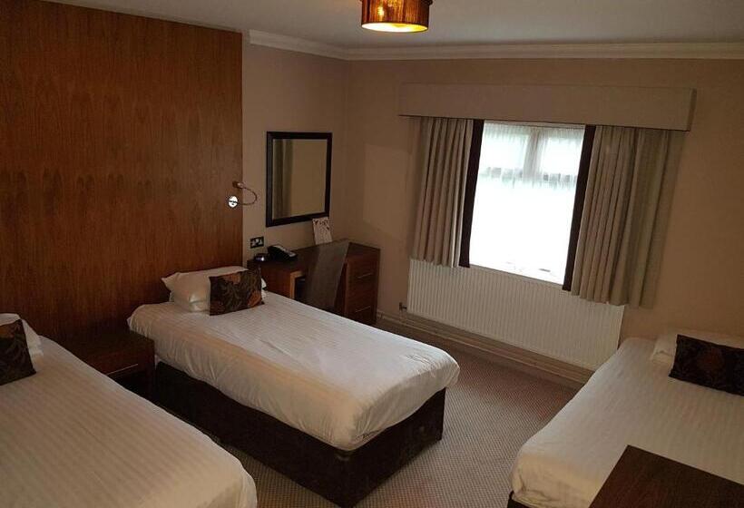 Номер Стандарт Трехместный, Best Western Rockingham Forest