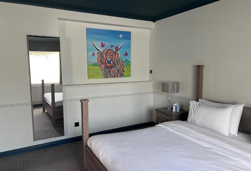 جناح, Best Western Rockingham Forest