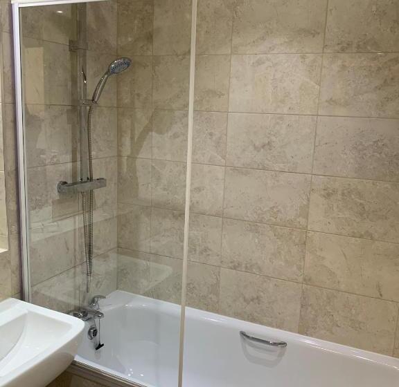 クラシックルーム, Burnham Beeches