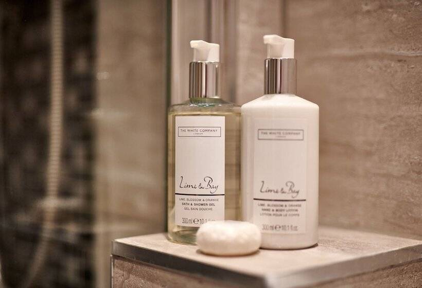 クラシックルーム, Burnham Beeches