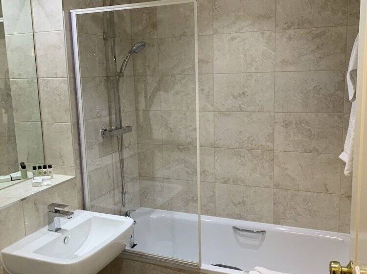 クラシックルーム, Burnham Beeches