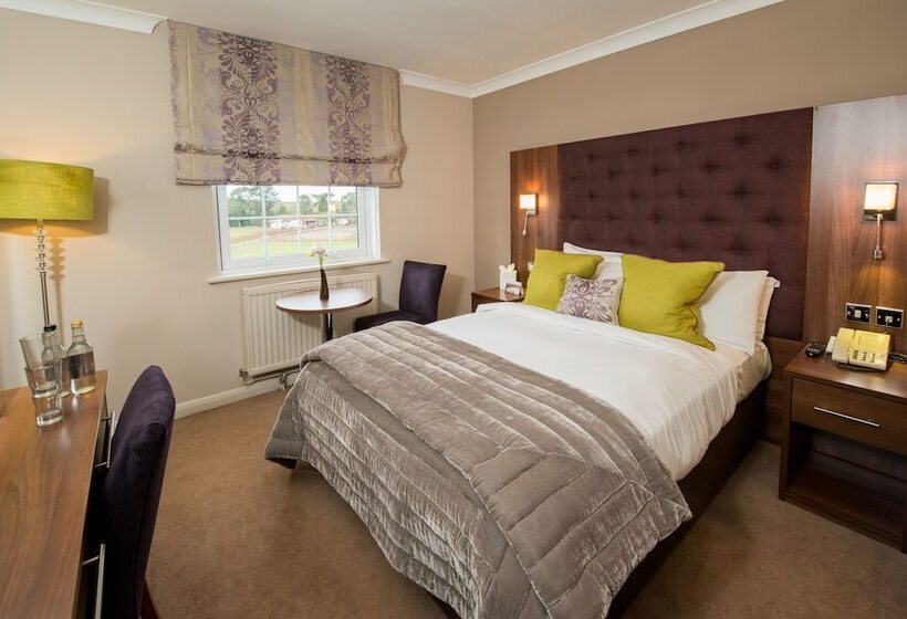 クラシックルーム, Burnham Beeches