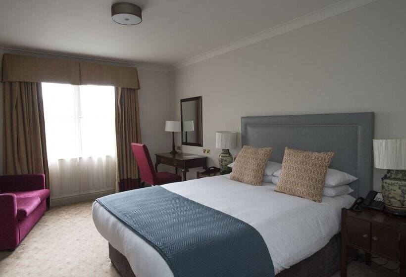Классический Номер, Bush Hotel Farnham