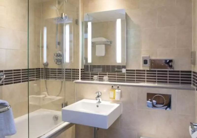 スタンダードインサイドビュールーム, Bush Hotel Farnham