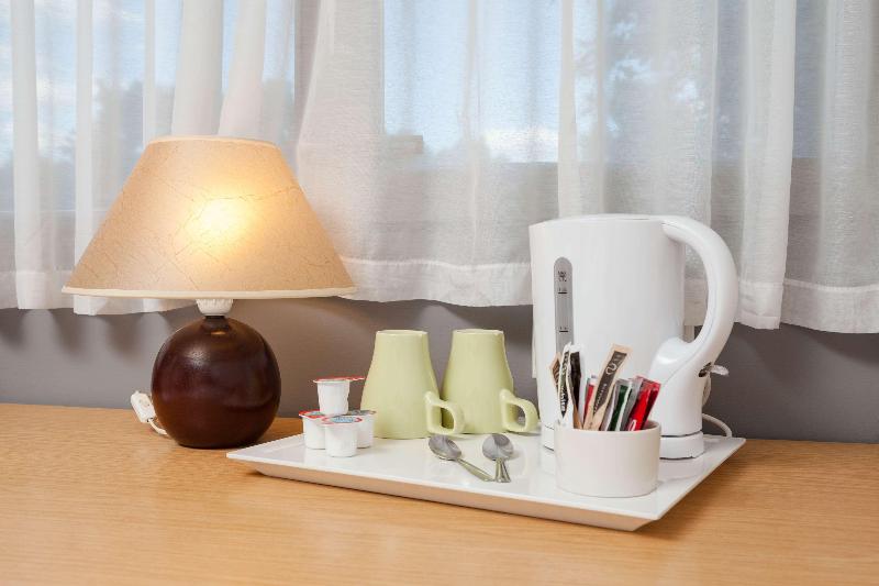 Номер Стандарт, Campanile Hotel   Basildon   East Of London