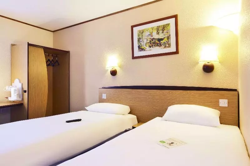 スタンダードルーム, Campanile Hotel   Basildon   East Of London
