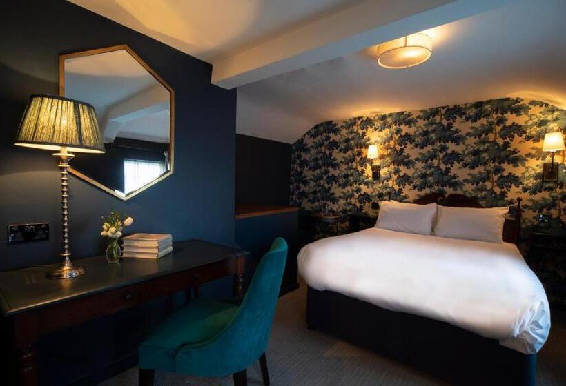 Номер Комфорт, Cottage In The Wood