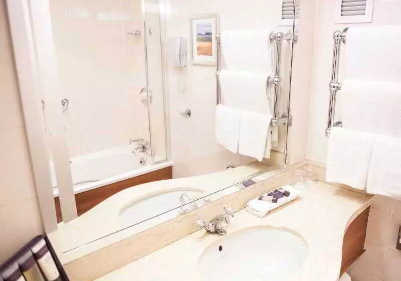 スタンダードルーム, Cottons Hotel And Spa