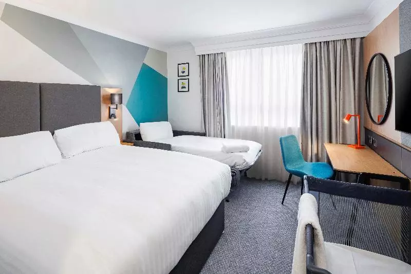 キングサイズベッドのスタンダードルーム, Holiday Inn Aylesbury, An Ihg