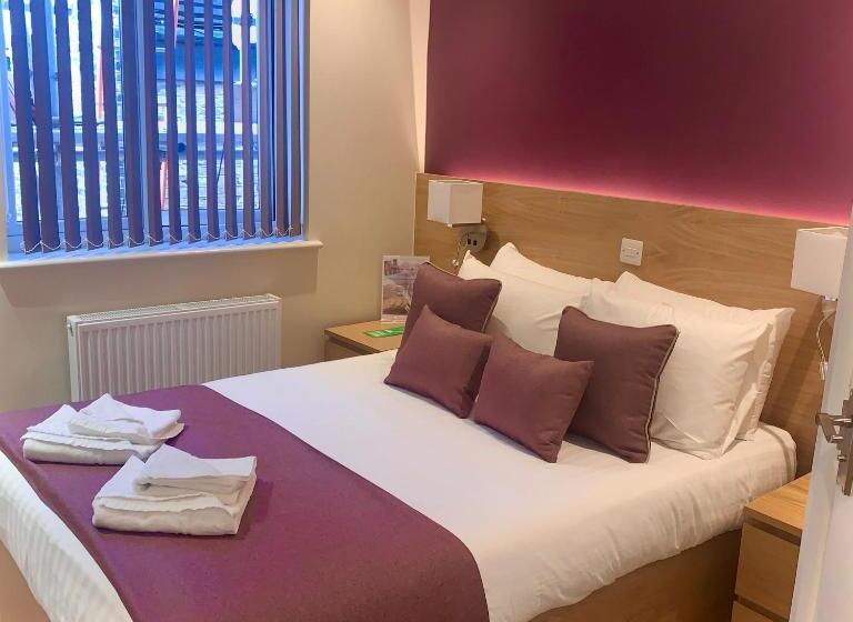 Номер Стандарт Индивидуальный, Holtwhites