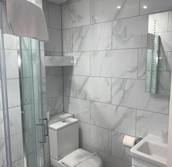 Номер Стандарт Индивидуальный, Holtwhites