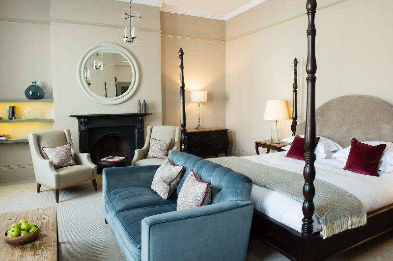 キングサイズベッドのスイートルーム, Kings Head