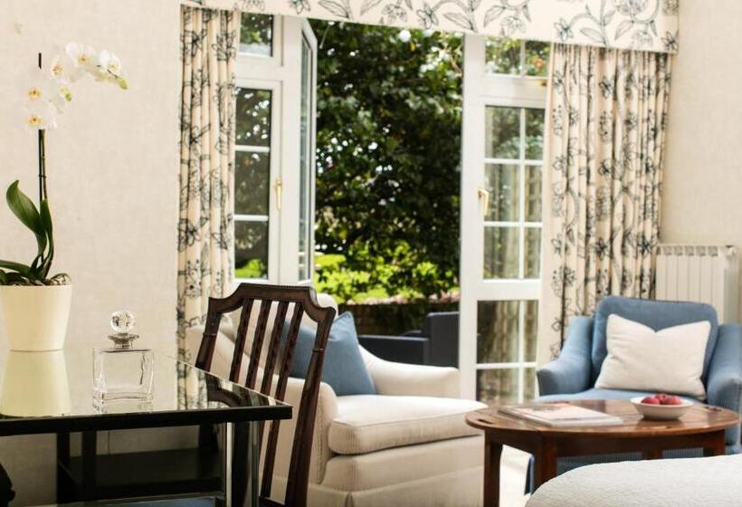 デラックスルーム, Longueville Manor