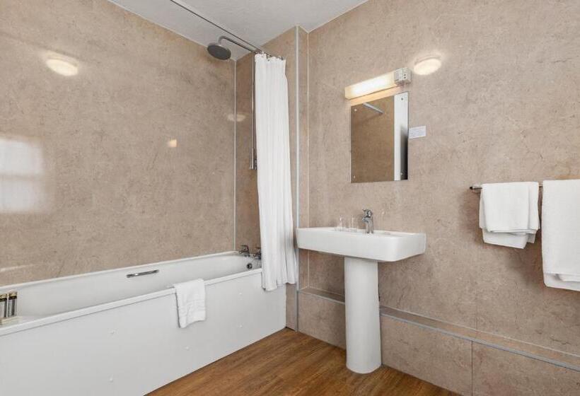 חדר משפחתי, Mariners