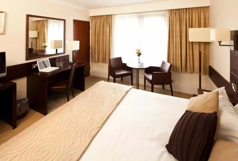Classic-huone, Mercure Bradford Bankfield