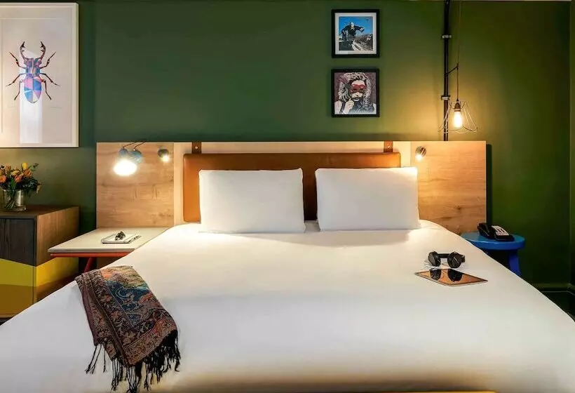 اتاق پرستیژ, Mercure Bristol Grand
