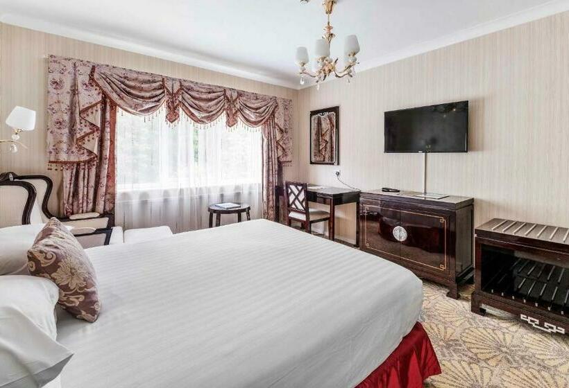 غرفة قياسية فردية, Muthu Belstead Brook