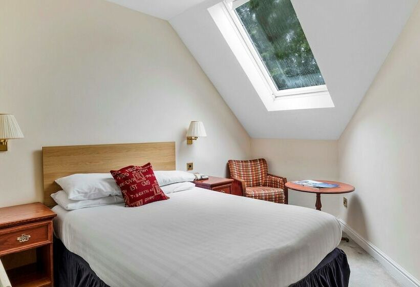 غرفة قياسية, Muthu Belstead Brook