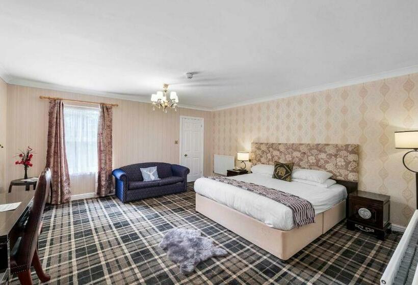 غرفة عائلية, Muthu Belstead Brook