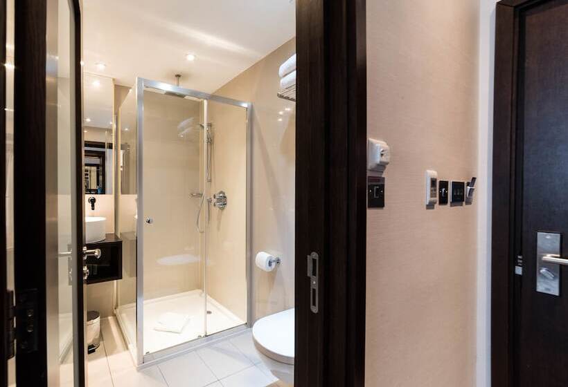 俱乐部房间, Park Avenue Baker Street