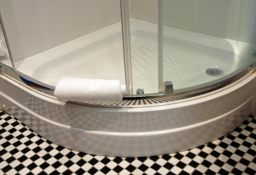 غرفة قياسية, The Craighaar