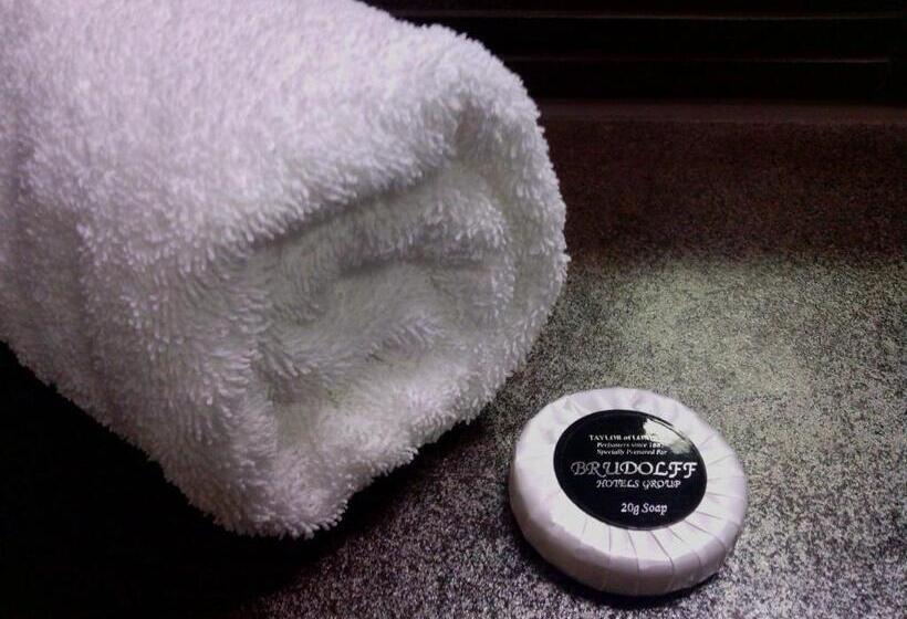 غرفة تنفيذية, The Craighaar