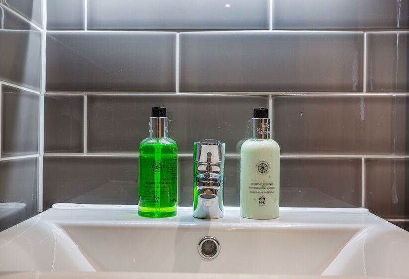 Номер Superior, The George Hotel, Dorchester On Thames, Oxfordshire
