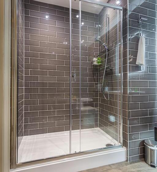 Superior-huone, The George Hotel, Dorchester On Thames, Oxfordshire