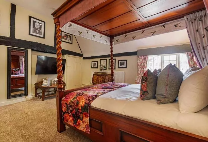 キングサイズベッドのスーペリアルーム, The George Hotel, Dorchester On Thames, Oxfordshire