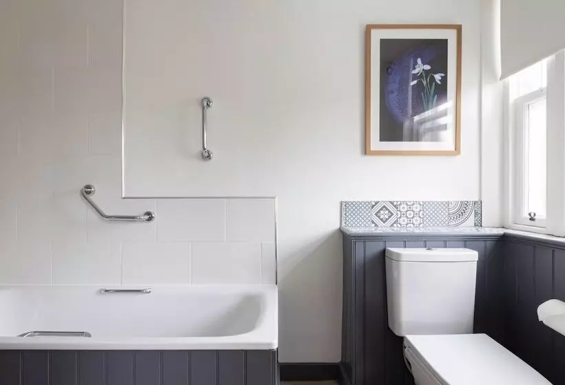 اتاق استاندارد یک نفره, The Harrogate Inn   The Inn Collection Group