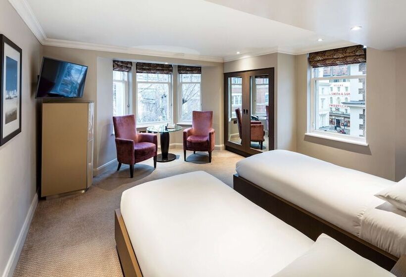 Номер Superior, Radisson Blu Hotel, London Bloomsbury