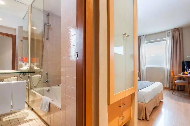 اتاق استاندارد, Radisson Blu Hotel, London Bloomsbury