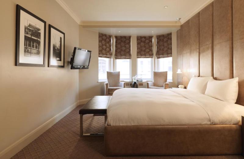 Номер Премиум, Radisson Blu Hotel, London Bloomsbury