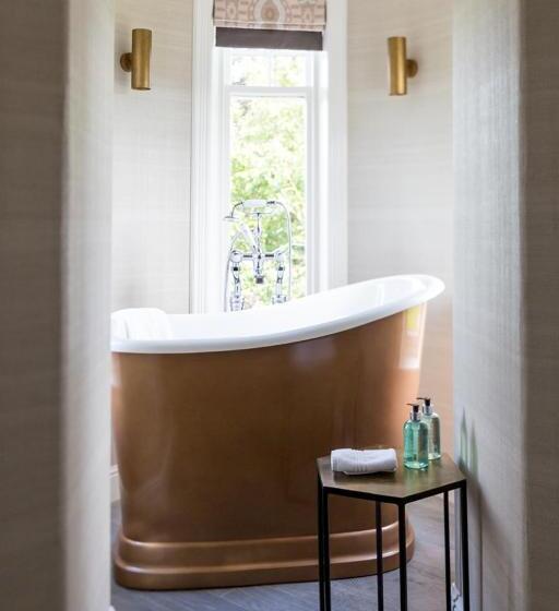 جناح جونيور, The Dowans Hotel Of Speyside