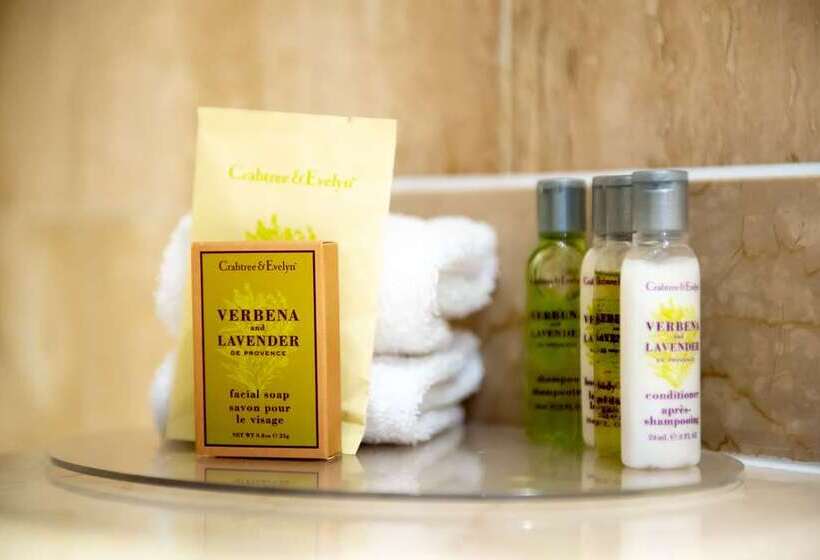 Номер Deluxe, Village Hotel Bracknell