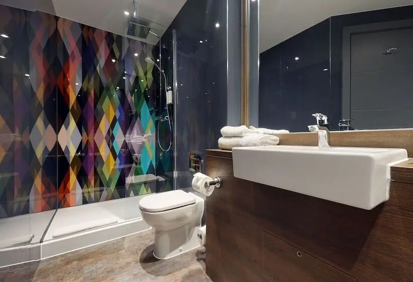 スタンダードルーム, Village Hotel Bracknell