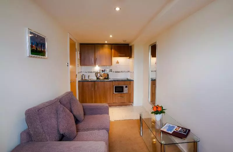 1 Bedroom Executive Apartment, Grand Plaza Serviced Apartments