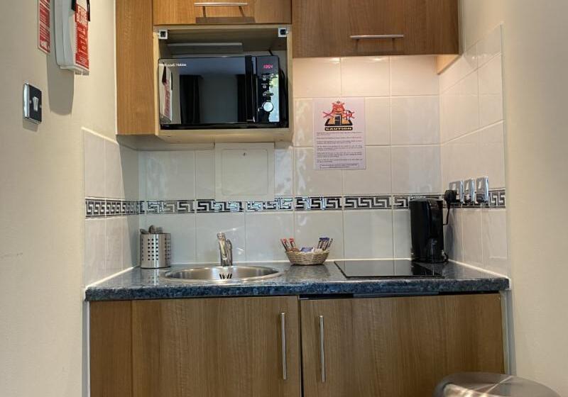 管理人员工作室, Grand Plaza Serviced Apartments