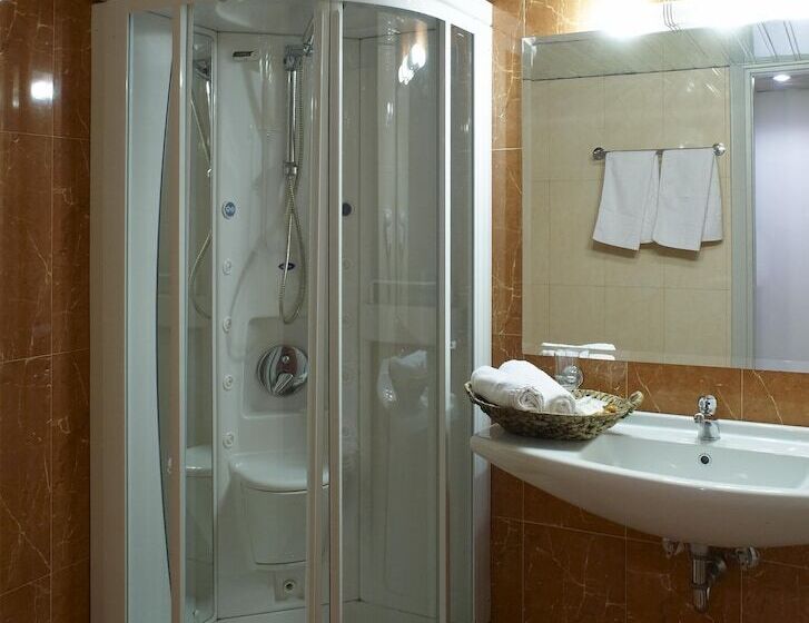 Люкс, Acharnis Kavallari Hotel Suites