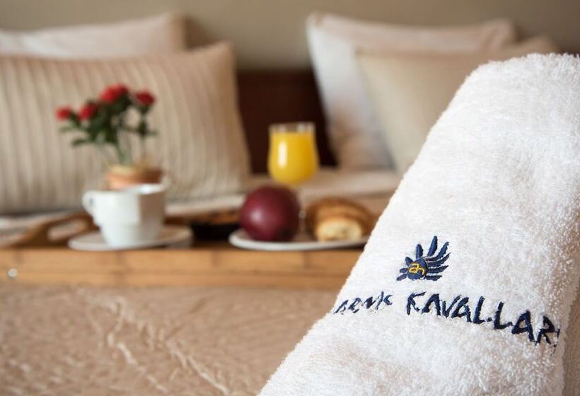 スタンダードトリプルルーム, Acharnis Kavallari Hotel Suites