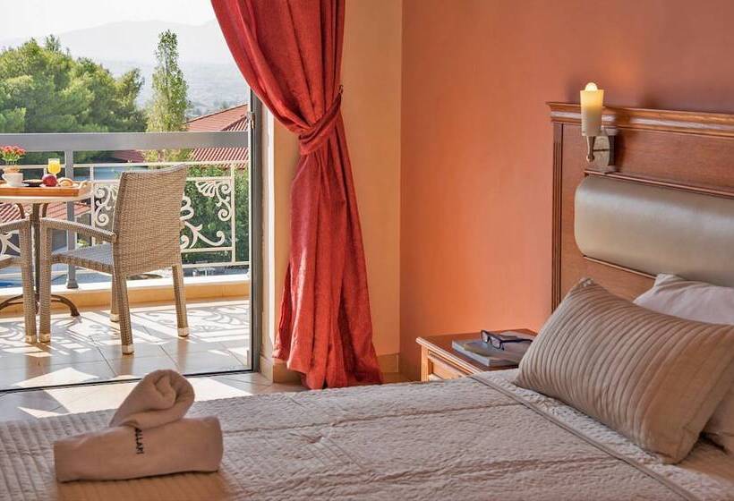 Номер Стандарт Трехместный, Acharnis Kavallari Hotel Suites
