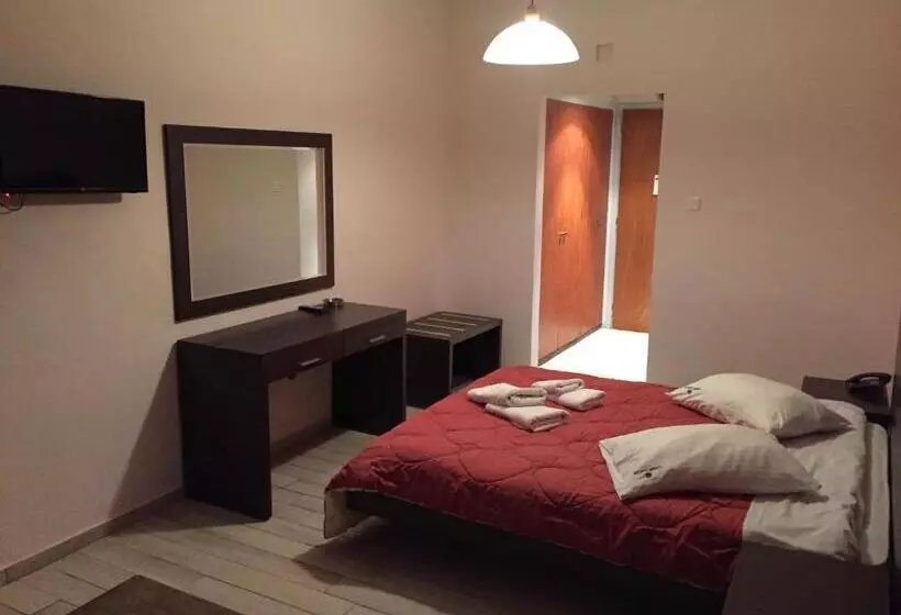 エコノミーシングルルーム, Acharnis Kavallari Hotel Suites