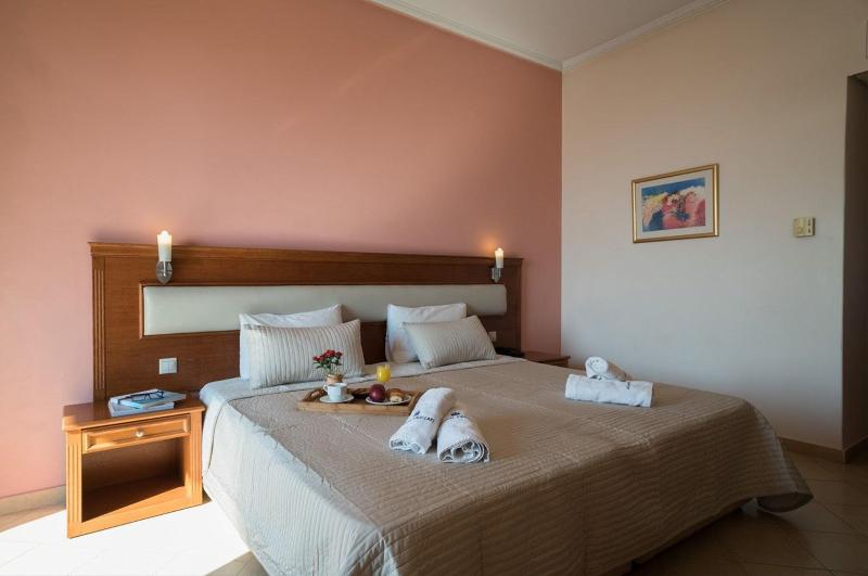 スタンダードシングルルーム, Acharnis Kavallari Hotel Suites